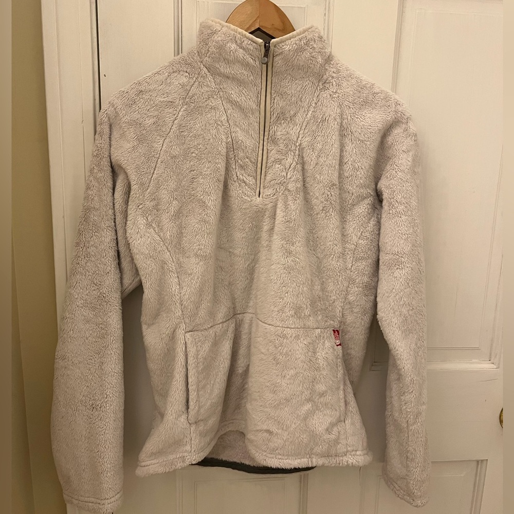 The North Face White Fleece Pullover 1/4 Zip with Kangaroo Pocket (Women’s M)